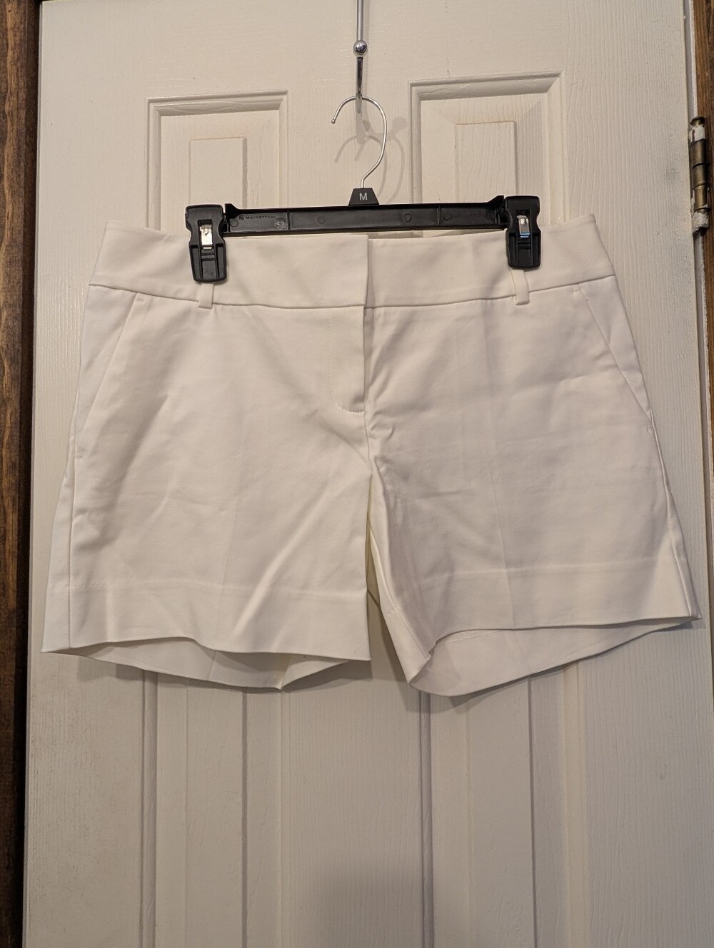 Women's New York & Co Pure White Cuffed Hem Dress Shorts Size 8 Summer